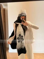 Chanel 2025 Fall/Winter CoCo Neige Ski Collection 🦙 Extra Warm Cashmere/Wool/Silk Blend Knit Beanie 🆚 Scarf - Image 8