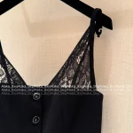 Chanel 2025 Fall/Winter Collection 🖤 Artisan Lace V-Neck Crystal Button Arched Corset Top for Women - Image 15