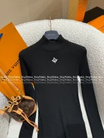 Louis Vuitton 2025 Early Fall/Winter Collection 🔍 Embroidered Logo Mock Neck Black Slim-Fit Wool Knit Base Layer for Women - Slimming & Elegant - Image 6