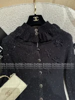 Chanel 2025 Fall/Winter Collection 🦋 Silver-Thread Inlaid 3D Snowflake Embellishment Mock Neck Crystal Button Black Slim-Fit Wool Knit Top - Image 14