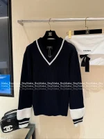 Chanel 2025 Fall/Winter CoCo Neige Ski Collection 🤍 ❄️ Color-Block V-Neck Terry Cuff Pullover Wool Knit Sweater for Women - Image 15