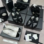 Chanel 2025 Fall/Winter Atelier Collection 🎱 Pearl Ball Heel Block Heel Pointed-Toe Pumps for Women - Elegant & Sophisticated