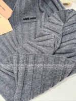 miumiu 2025 Early Fall/Winter Collection 🆕 V-Neck Ribbed Gray Tones Versatile Wool Knit Sweater 🐑 100% Imported Wool - Image 13