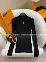 Louis Vuitton 2025 Early Fall/Winter Collection 🔍 Embroidered Logo Mock Neck Black Slim-Fit Wool Knit Base Layer for Women - Slimming & Elegant - Image 17