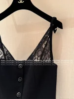 Chanel 2025 Fall/Winter Collection 🖤 Artisan Lace V-Neck Crystal Button Arched Corset Top for Women - Image 10