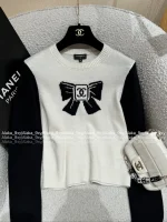 Chanel Super Cute ©️©️ Vintage Vintage Series 🎀 Bow Jacquard Logo Cashmere Pullover - Imported Cashmere 🦙 - Image 18