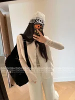 Chanel 2025 Fall/Winter CoCo Neige Ski Collection 🦙 Extra Warm Cashmere/Wool/Silk Blend Knit Beanie 🆚 Scarf - Image 23