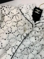 Chanel 2025 Ski Collection ❕ “Most Beautiful Eco-Fur” All-Over Sequin Embroidery Print Logo Lapel 3/4 Sleeve Fur Coat with Silk Lining - Image 16