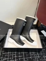 Chanel Barbie Princess Boots~ 2025N Hot Drop New Colorway Color-Block Logo Rain Boots Imported Original Mold Special Waterproof Material - Image 25