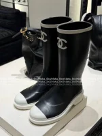 Chanel Barbie Princess Boots~ 2025N Hot Drop New Colorway Color-Block Logo Rain Boots Imported Original Mold Special Waterproof Material - Image 23