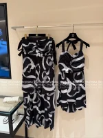 Chanel 25/26FW Early Spring Runway Collection 🔍 Artisan Print Ribbon 🎀 Bow Asymmetrical Maxi Dress / Halter Neck Dress