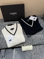 Chanel 2025 Fall/Winter CoCo Neige Ski Collection 🤍 ❄️ Color-Block V-Neck Terry Cuff Pullover Wool Knit Sweater for Women - Image 20