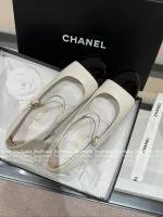 Chanel 2025 Fall/Winter Atelier Collection 🎱 Pearl Ball Heel Block Heel Pointed-Toe Pumps for Women - Elegant & Sophisticated - Image 36