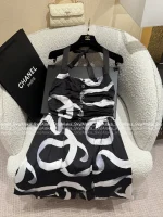 Chanel 25/26FW Early Spring Runway Collection 🔍 Artisan Print Ribbon 🎀 Bow Asymmetrical Maxi Dress / Halter Neck Dress - Image 16