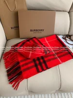 BURBERRY 2025 Fall/Winter Collection 🧣 Classic Plaid Fringe Chain-Tassel Cape Scarf - A Must-Have for the Stylish Woman~ Imported Wool & Cashmere Blend Premium Quality - Image 41
