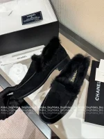 Chanel 2025 Fall/Winter CoCo Neige Ski Collection 🦙 New Season Imported Australian Long-Haired Wool Loafers for Women - Image 38